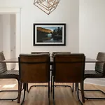 Bold 3Br In Saint-Henri By Sonder